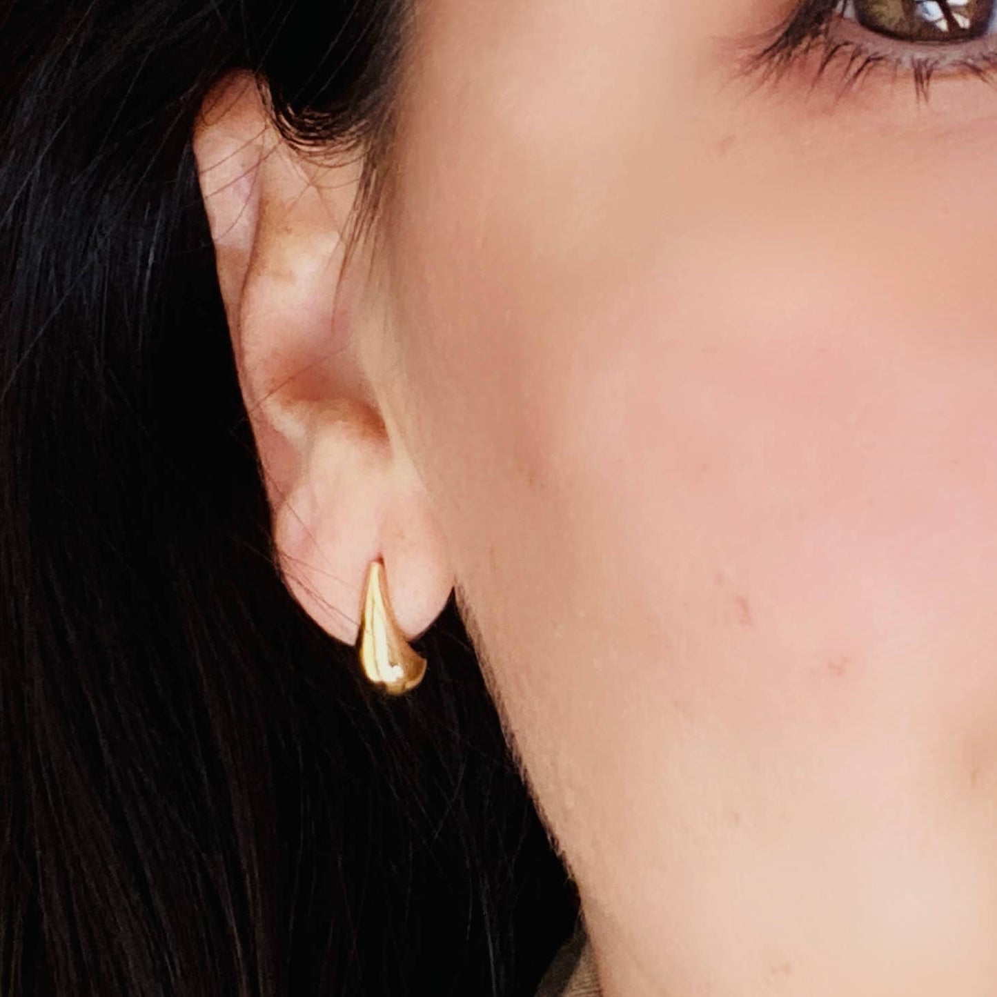 Teardrop Earrings 18k Gold Filled pear shape drop