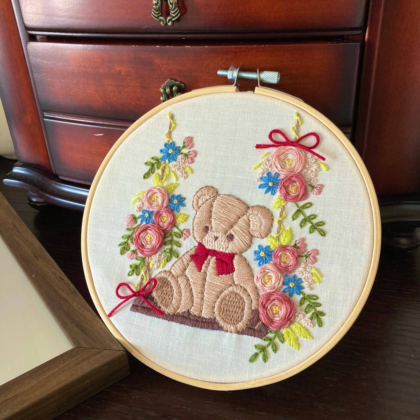 DIY Embroidery Kit Teddy Bear from Swing & Plushy Collection