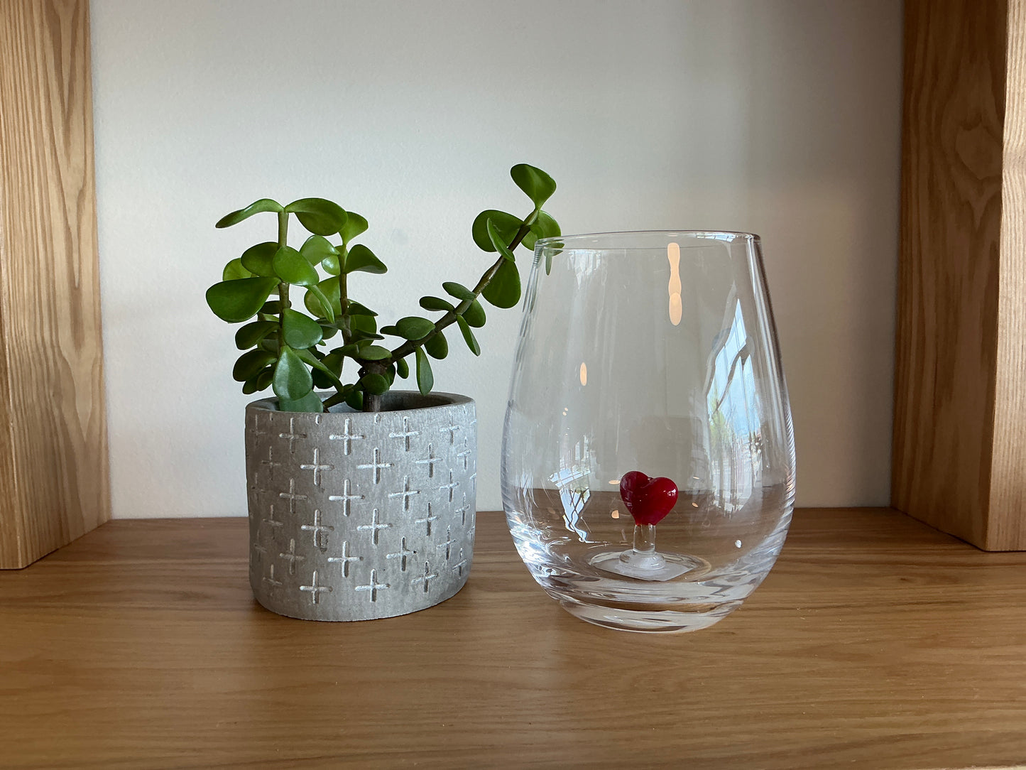 Wine Glass With Ornament
