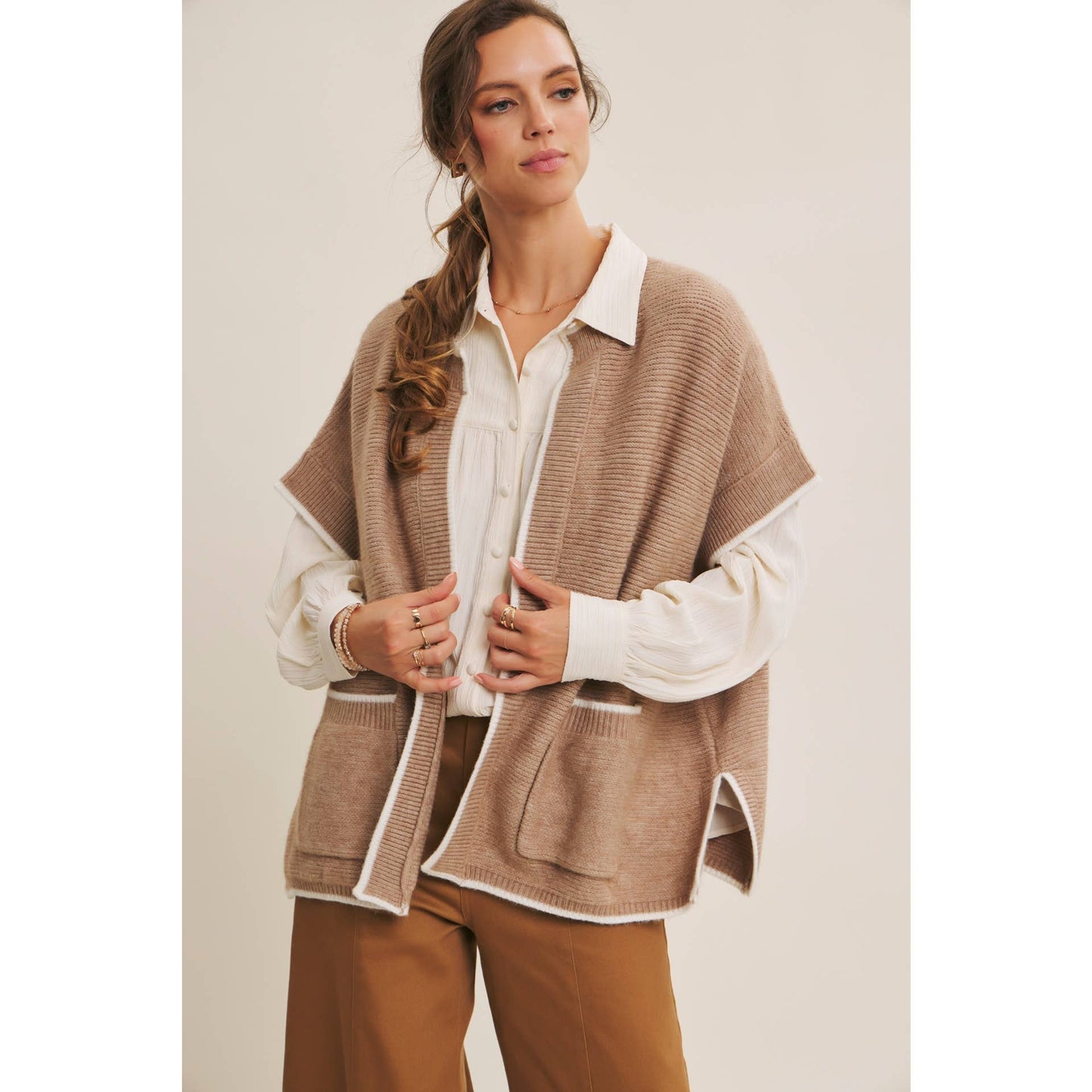 GRACE- Sweater Poncho With Pockets