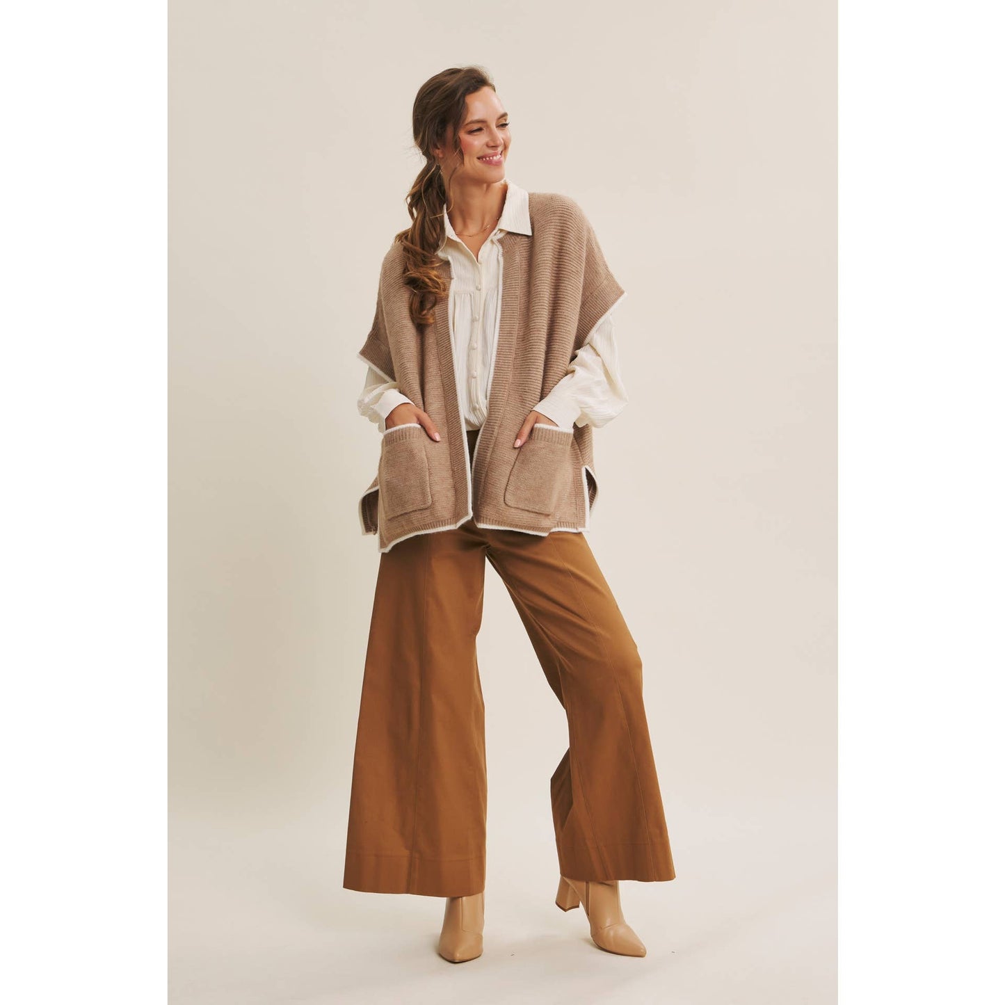 GRACE- Sweater Poncho With Pockets