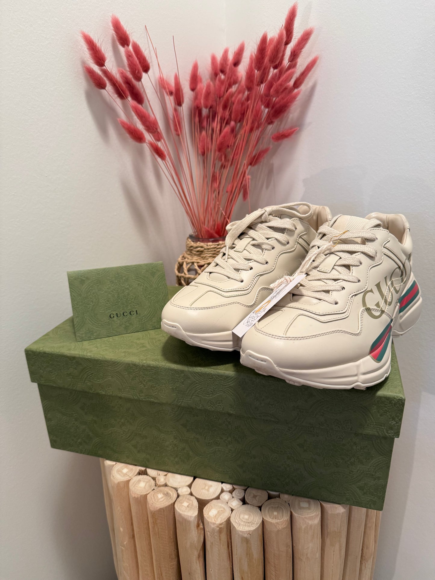 Gucci Sneakers Cream/ Size 38