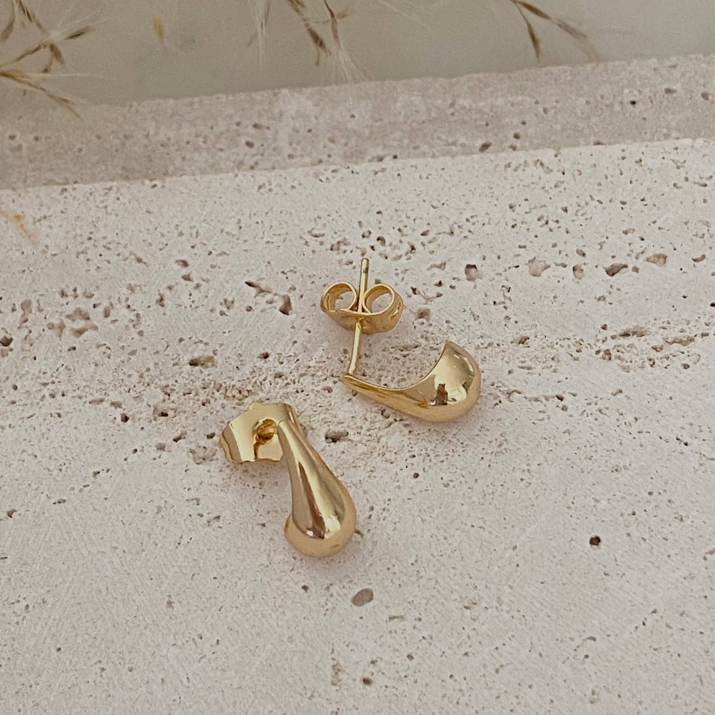Teardrop Earrings 18k Gold Filled pear shape drop