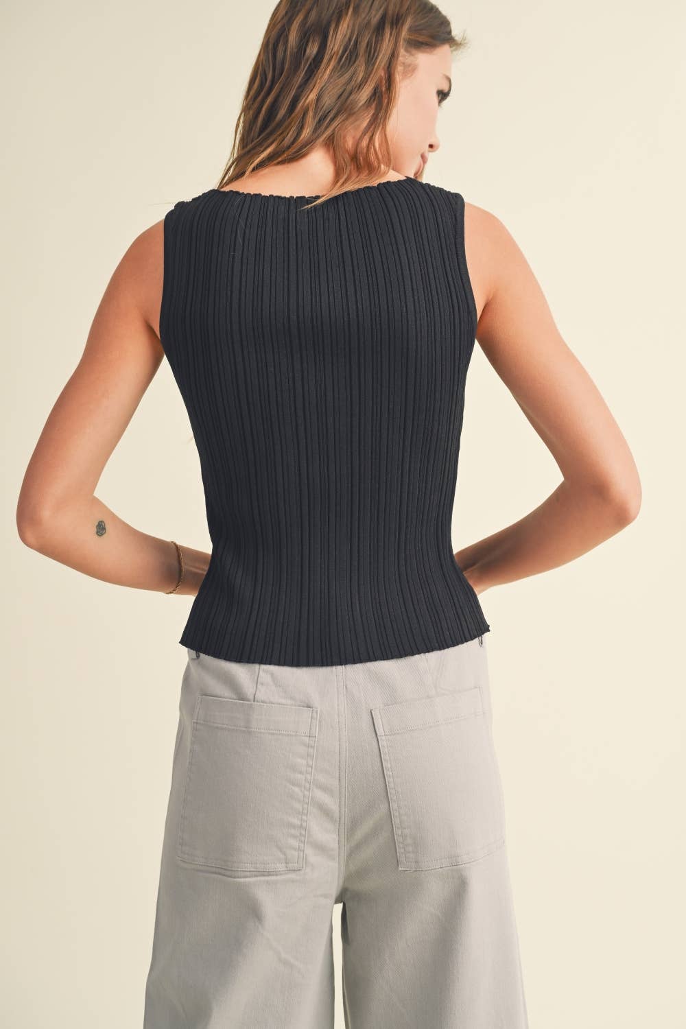 TAYLOR: Viscose ribbed knit top