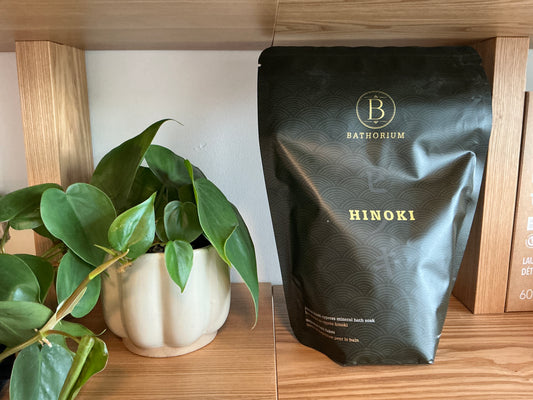 Hinoki Japanese cypress mineral bath salt