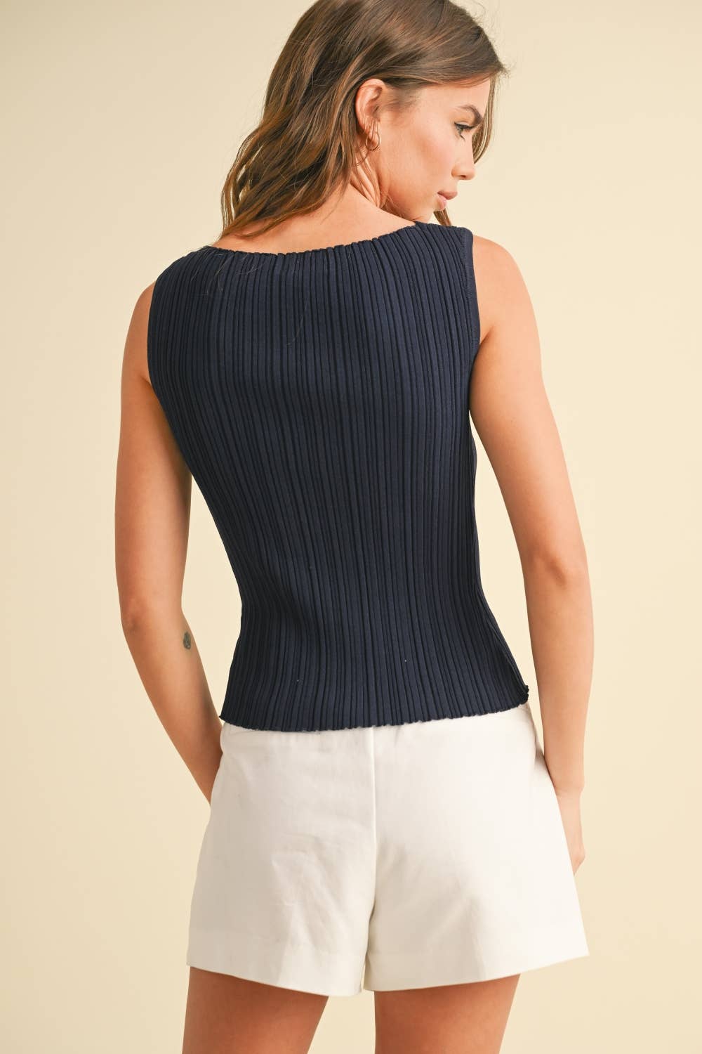TAYLOR: Viscose ribbed knit top