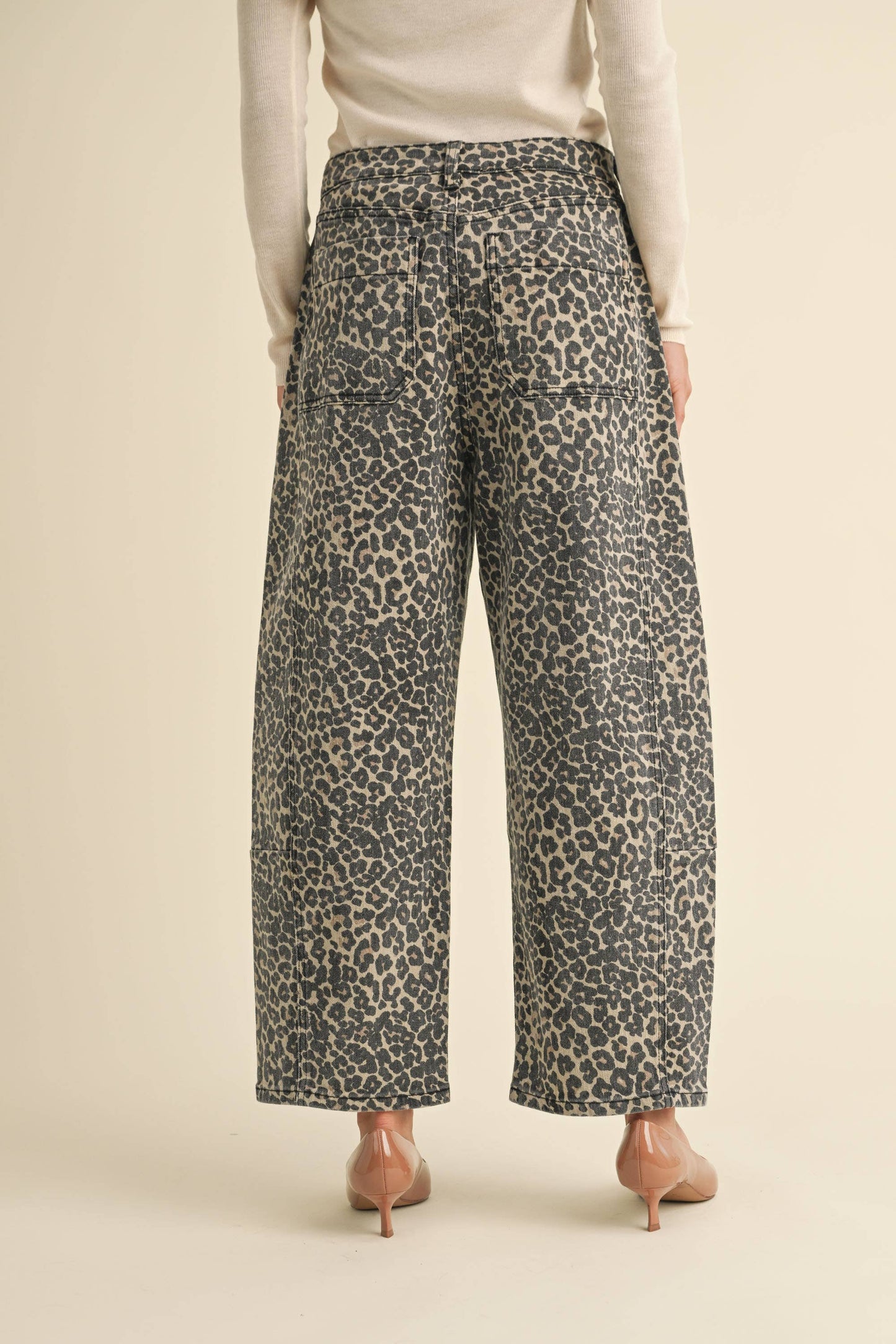 KAITLIN: Barrel Leopard Pant
