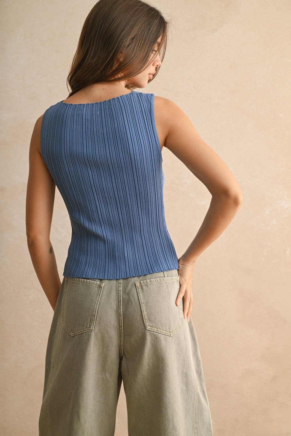 TAYLOR: Viscose ribbed knit top