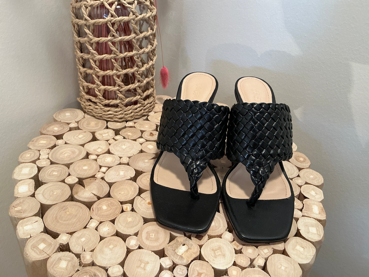 Saks Fifth Avenue Black Heels