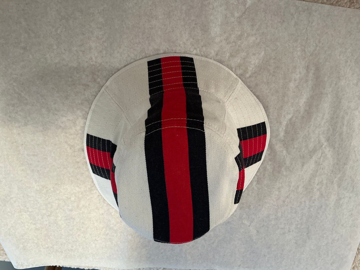 Gucci bucket hat