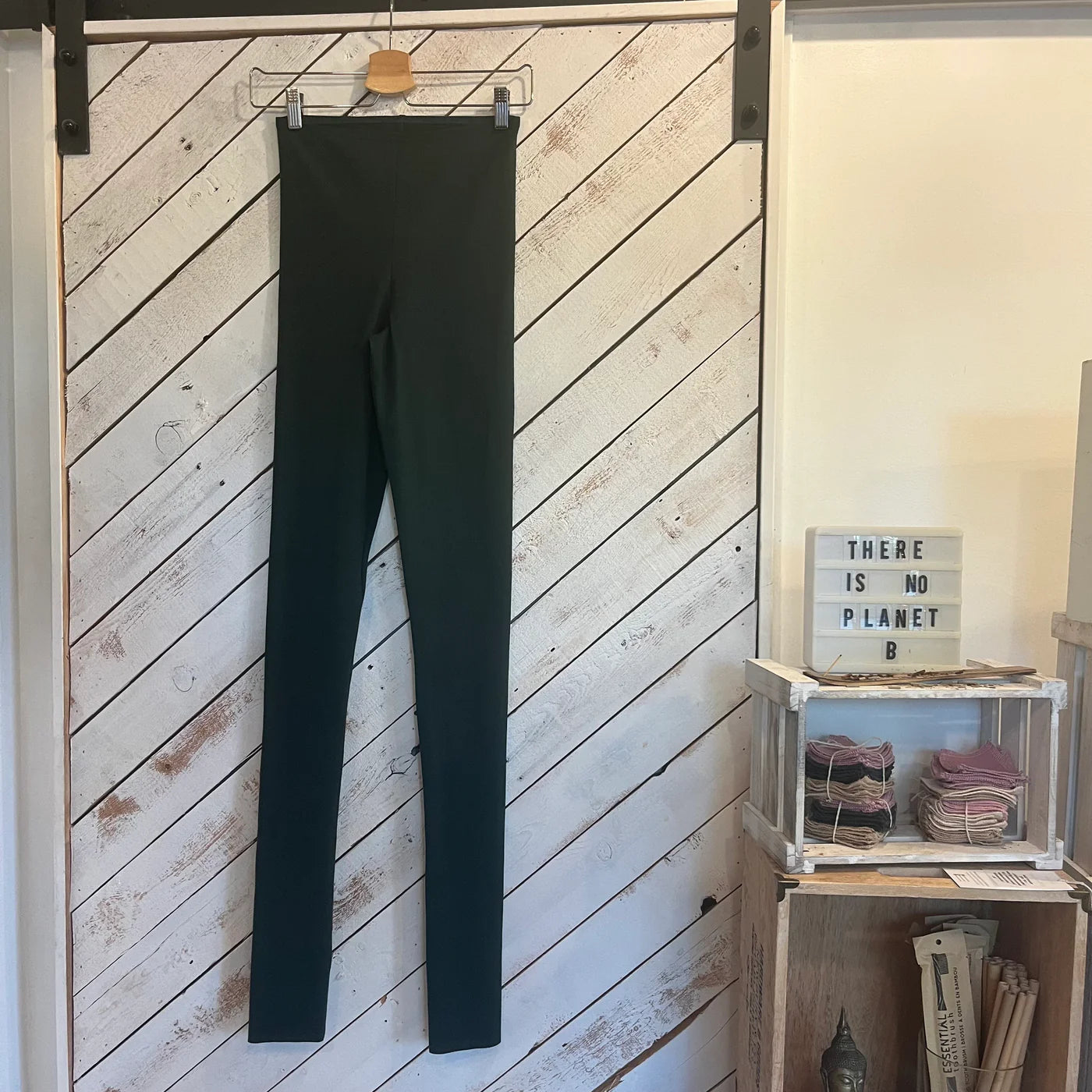 The 95 Leggings: Downtown Betty