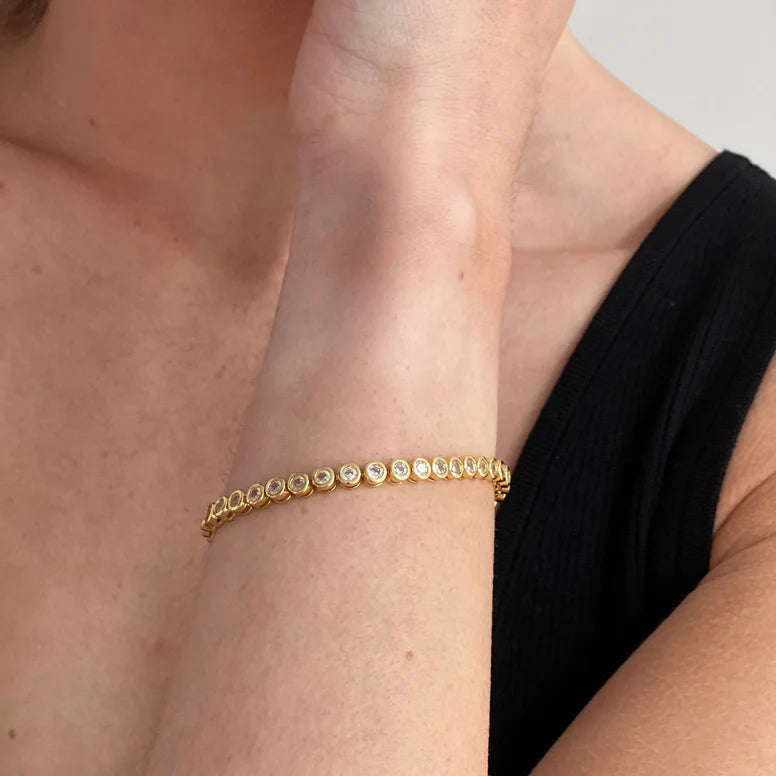 BEZEL TENNIS BRACELET
