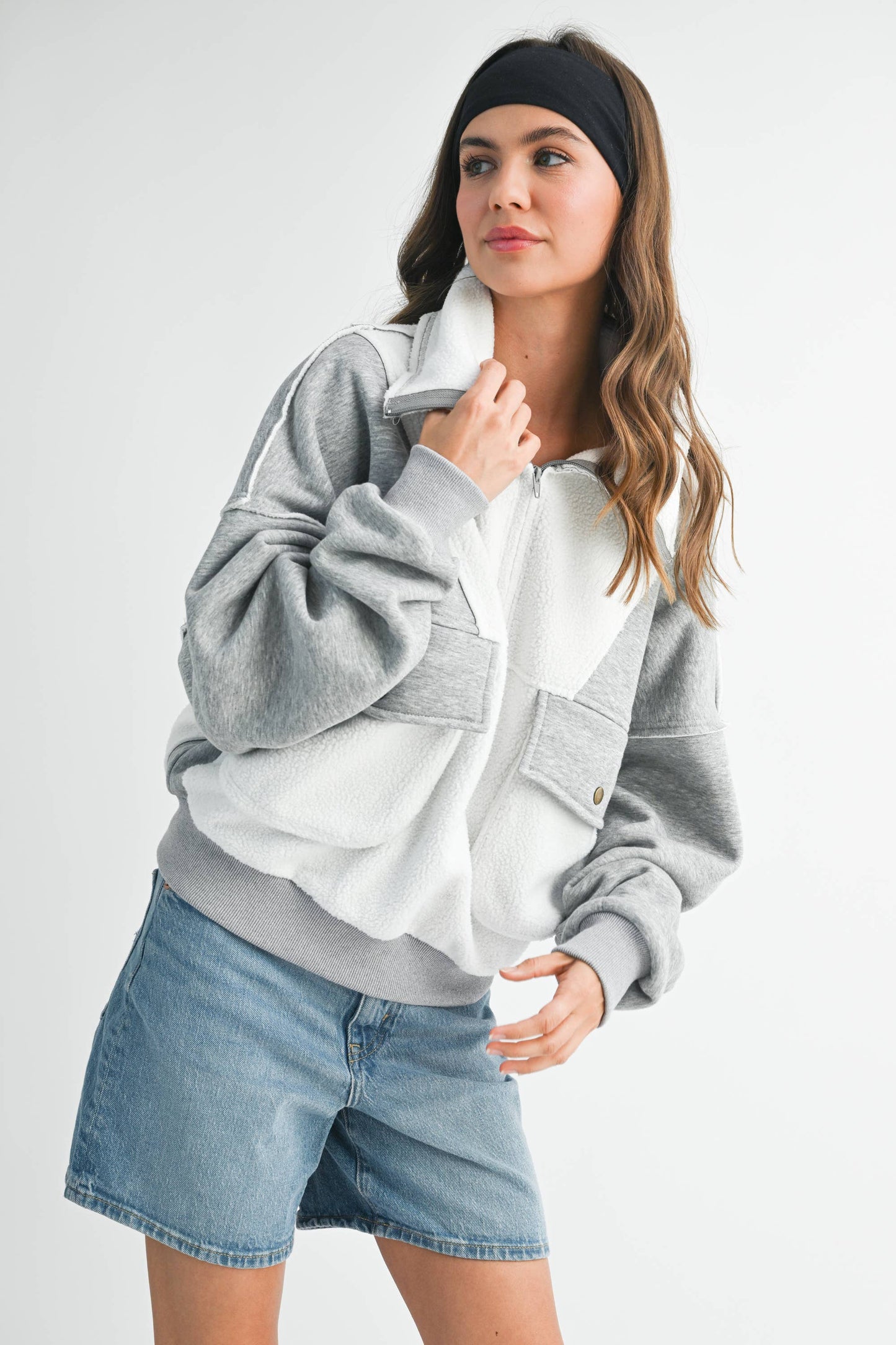 CARTER: Pullover Sweater