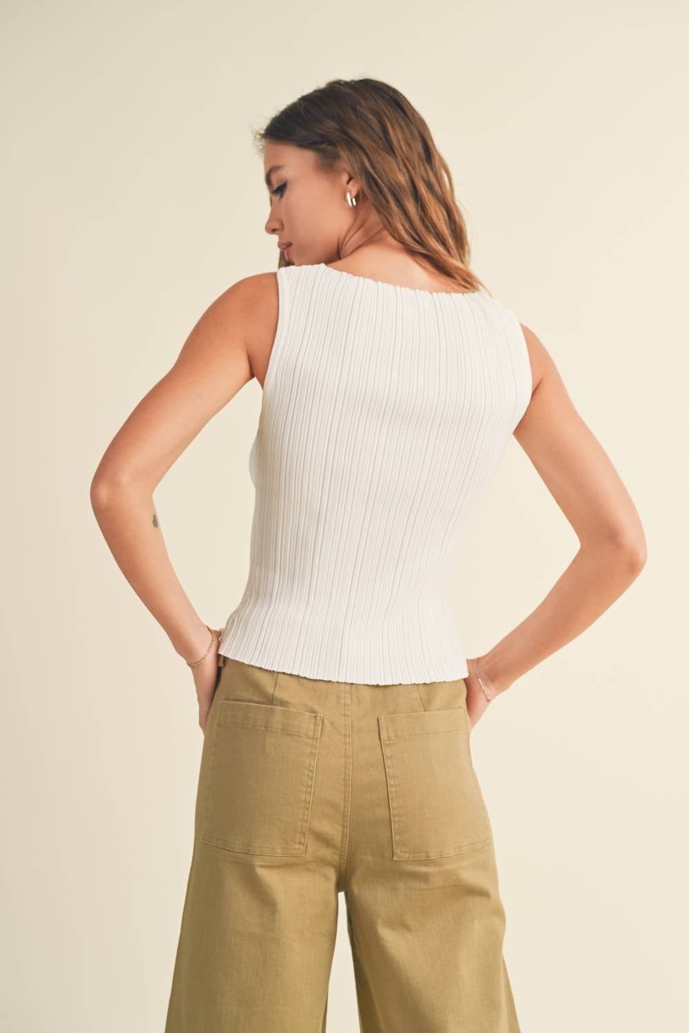 TAYLOR: Viscose ribbed knit top