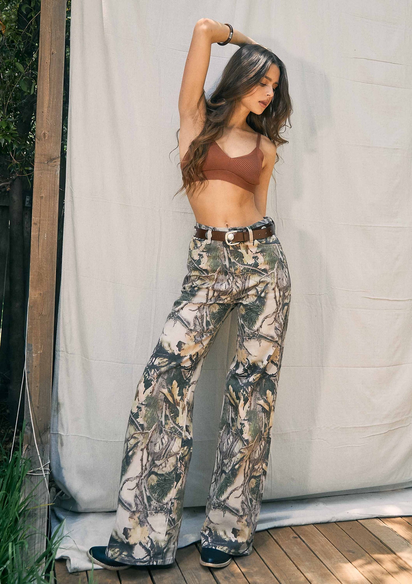 DAKOTA: High-Rise Camo Print Wide Leg Jeans