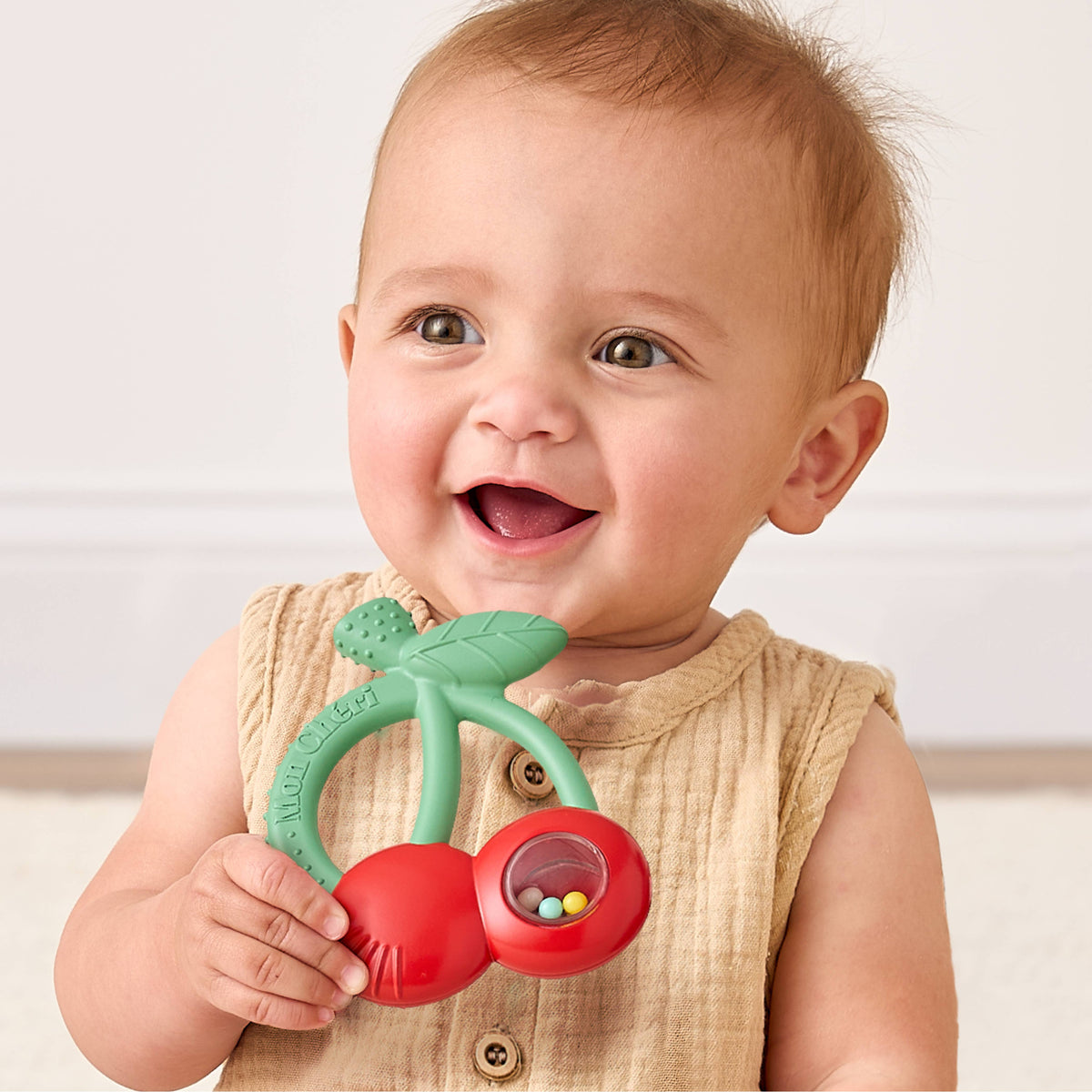 Bitzy Shake™ - Silicone Cherry Teether with Rattle