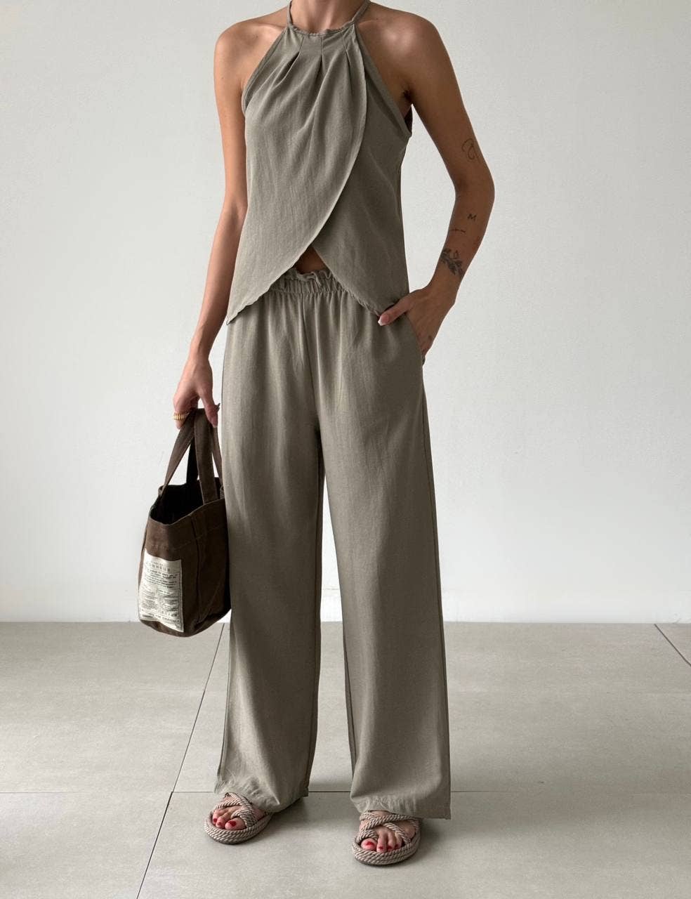 MILA: Coastal Linen top