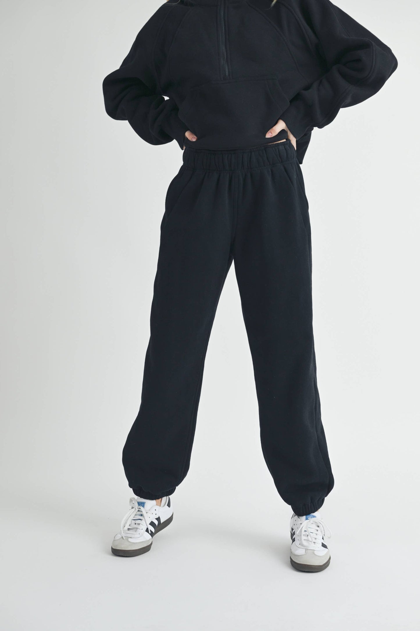 COURTNEY: Heather Grey Joggers