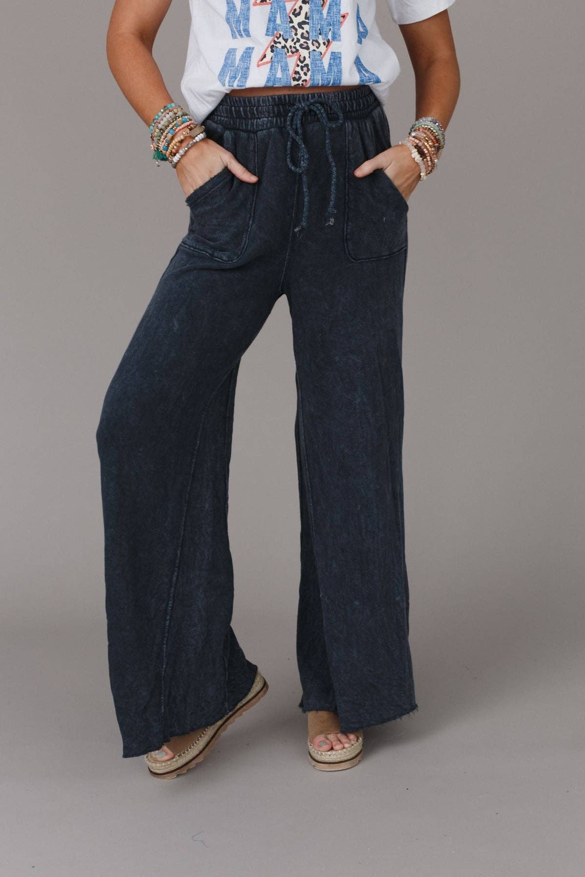 KIM: Wide Leg Pant