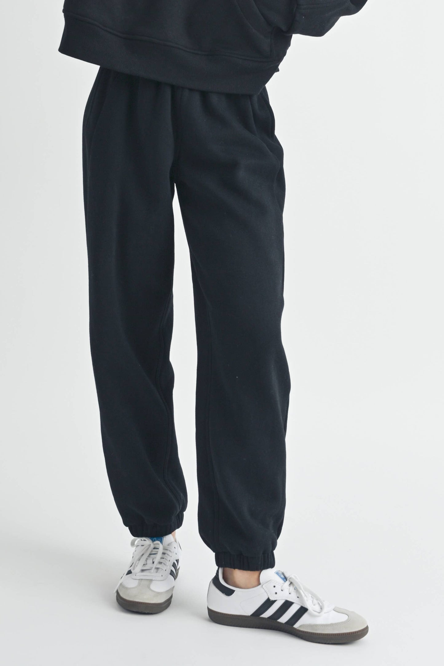 COURTNEY: Heather Grey Joggers