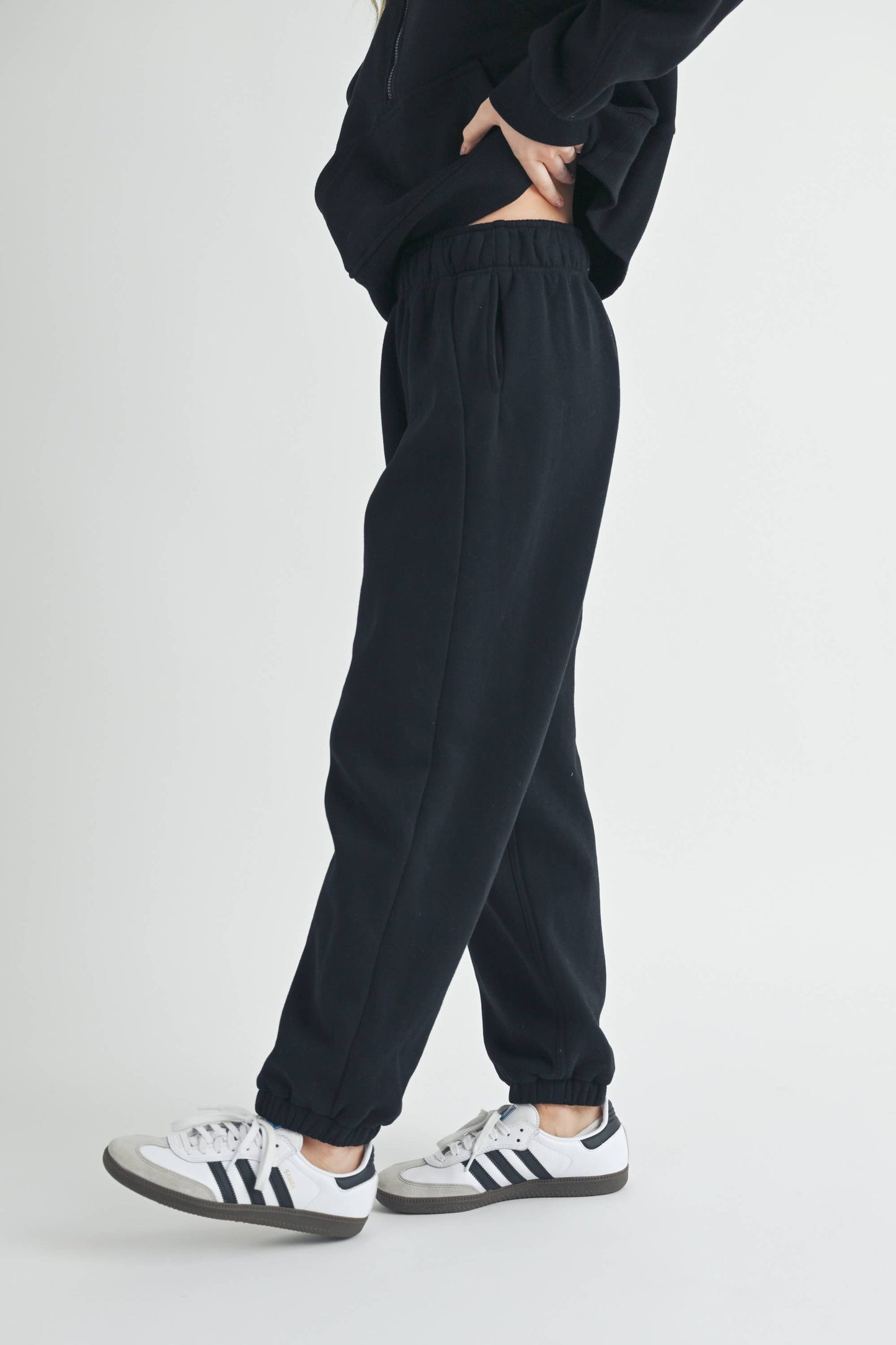 COURTNEY: Heather Grey Joggers