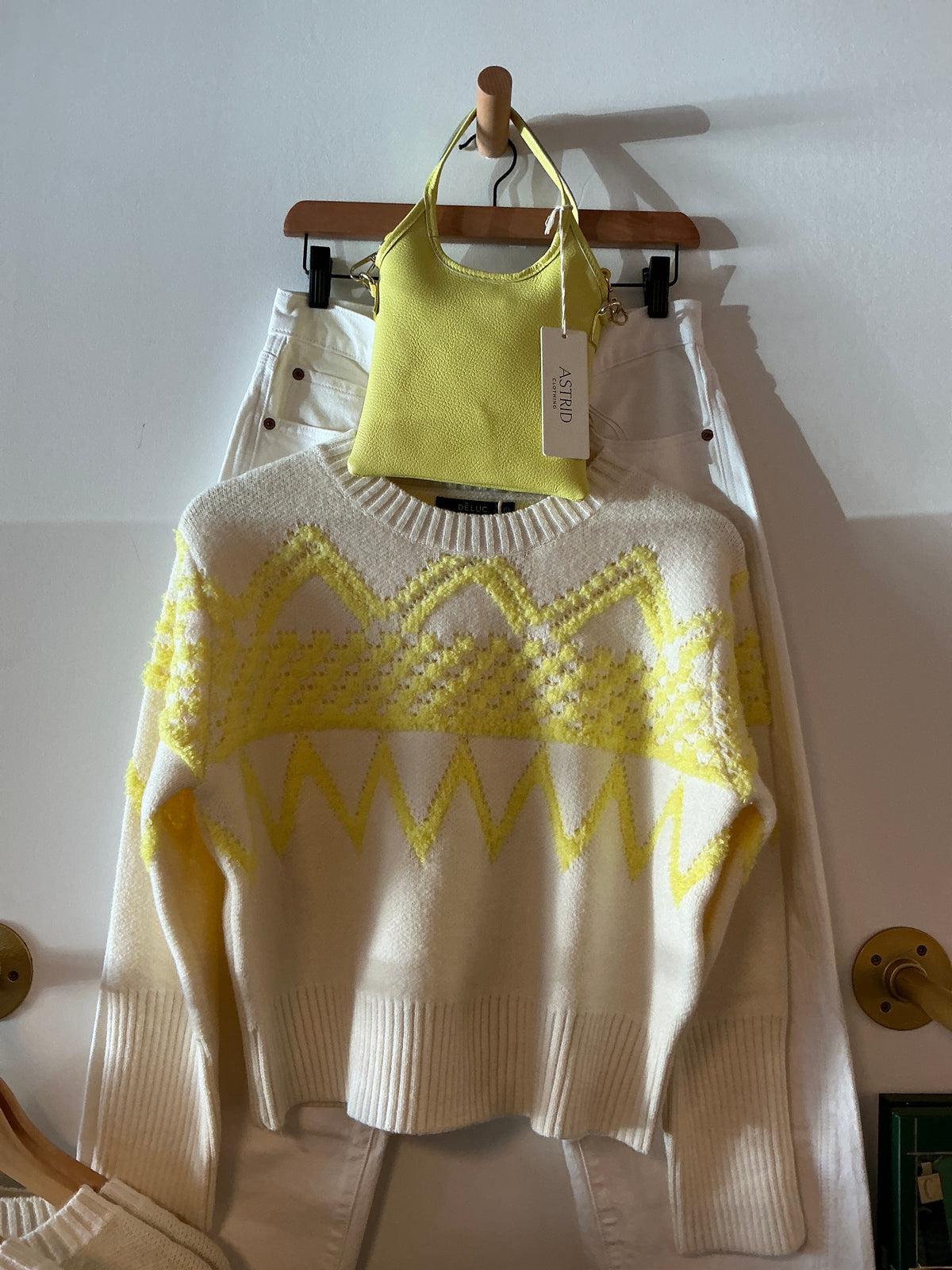 UFO- Sweater