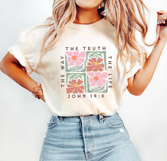 JEN: Floral Comfort Tee