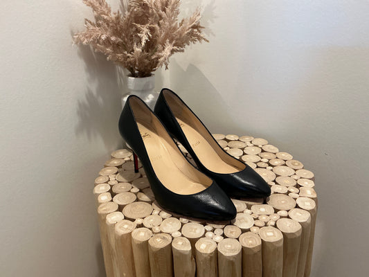 Krista F Louboutin