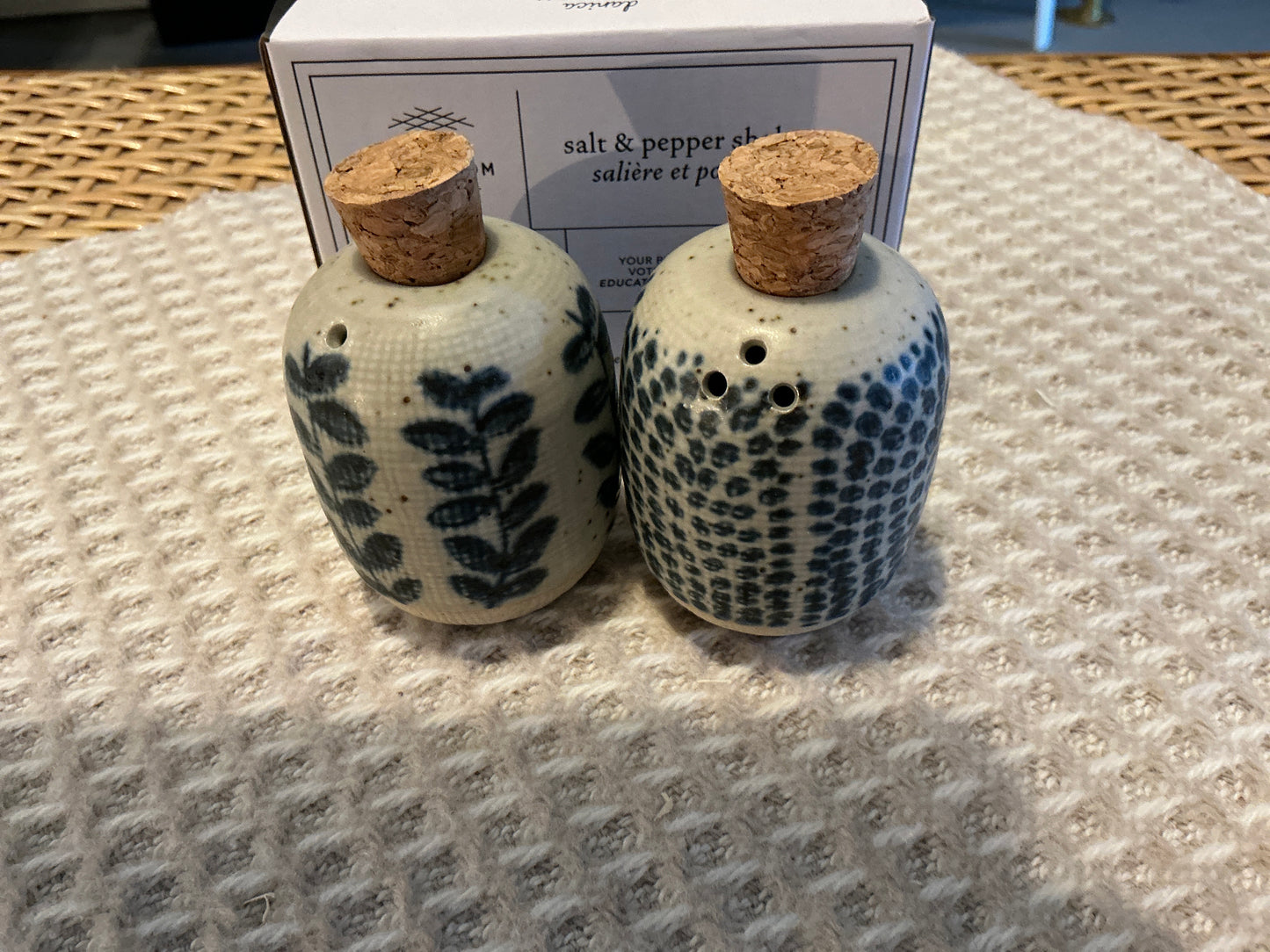 Salt & Pepper Shaker Set Maison