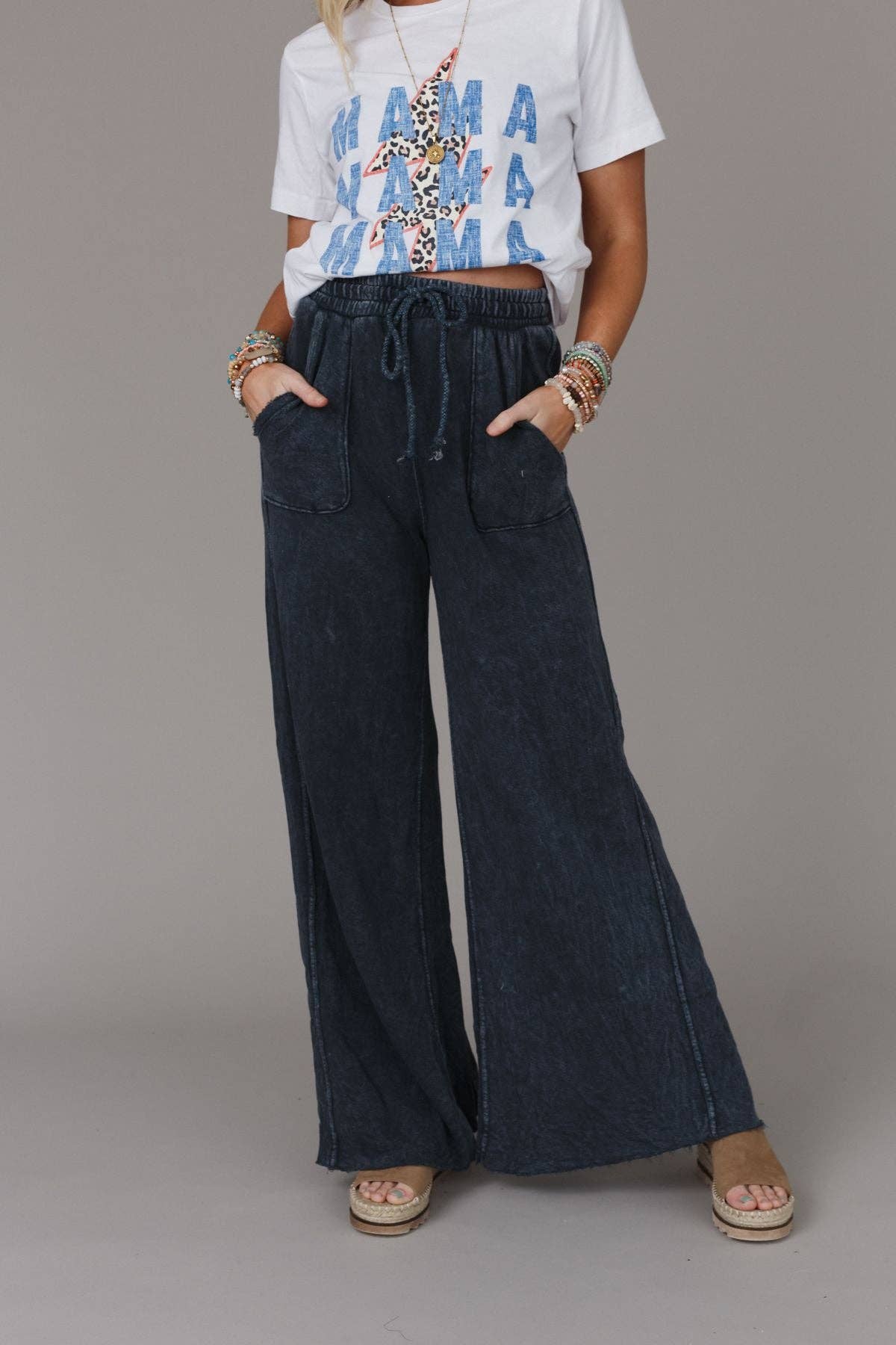 KIM: Wide Leg Pant