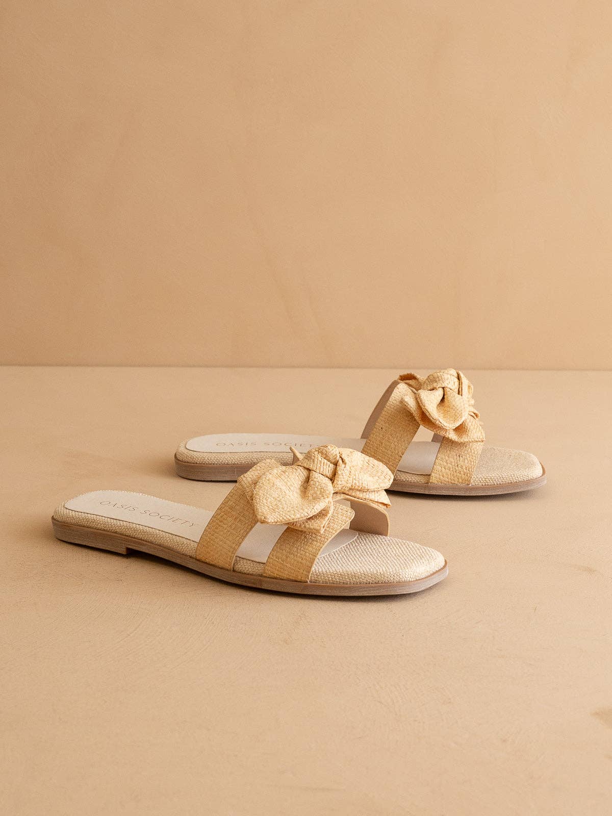 The Ginny | Natural Textured Bow Slide
