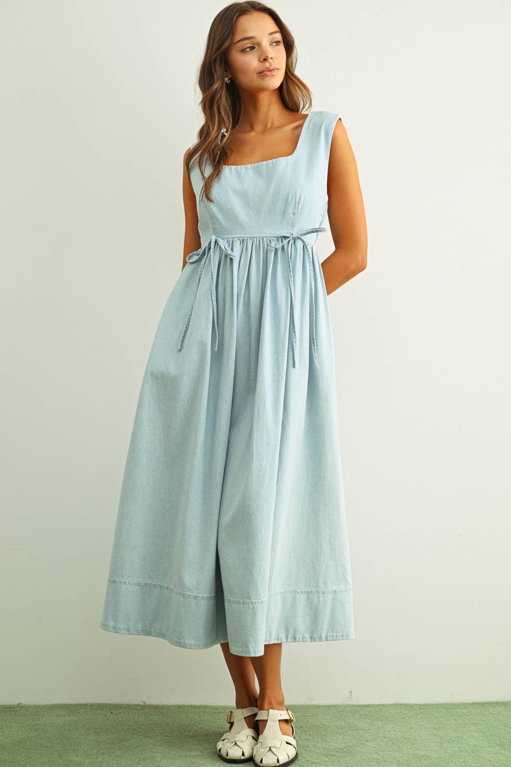 ELLIE- Chambray Dress
