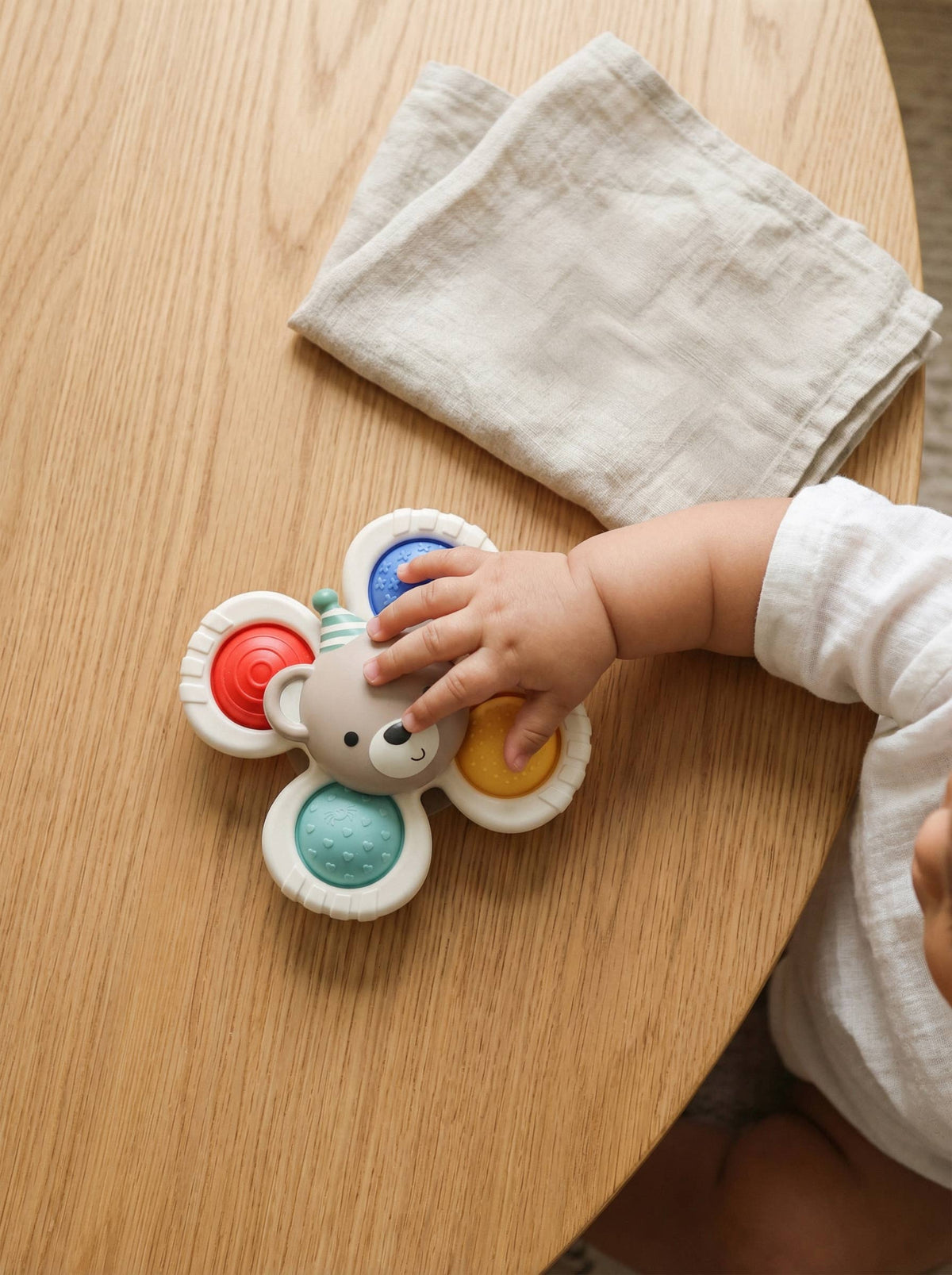 Itzy Pop & Whirl™ Circus Toy