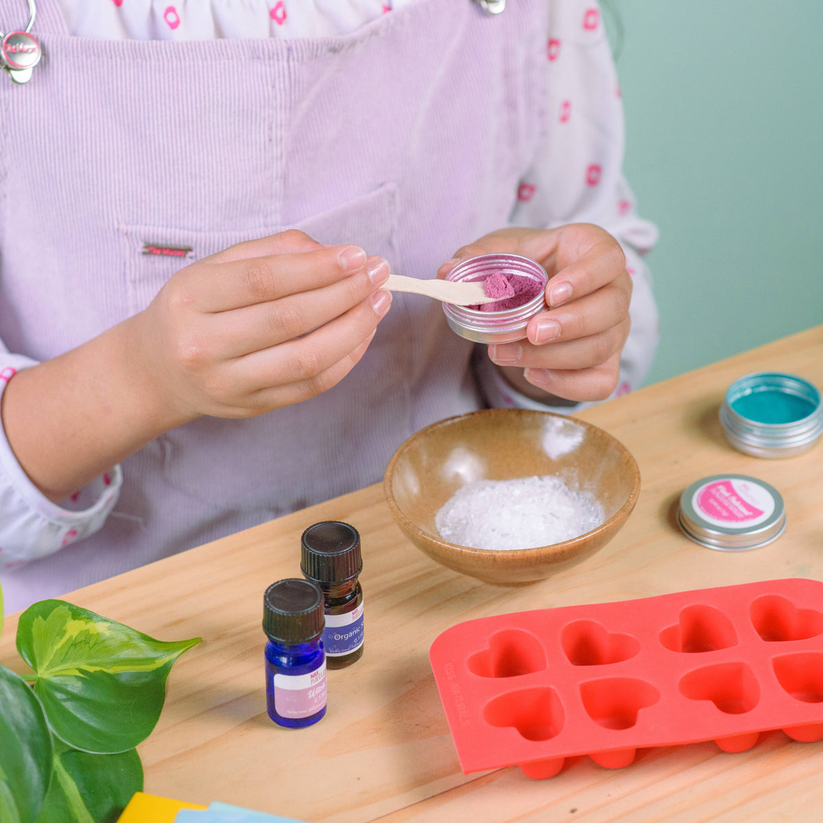 Kiss Naturals DIY Bath Bomb Kit (Kids)