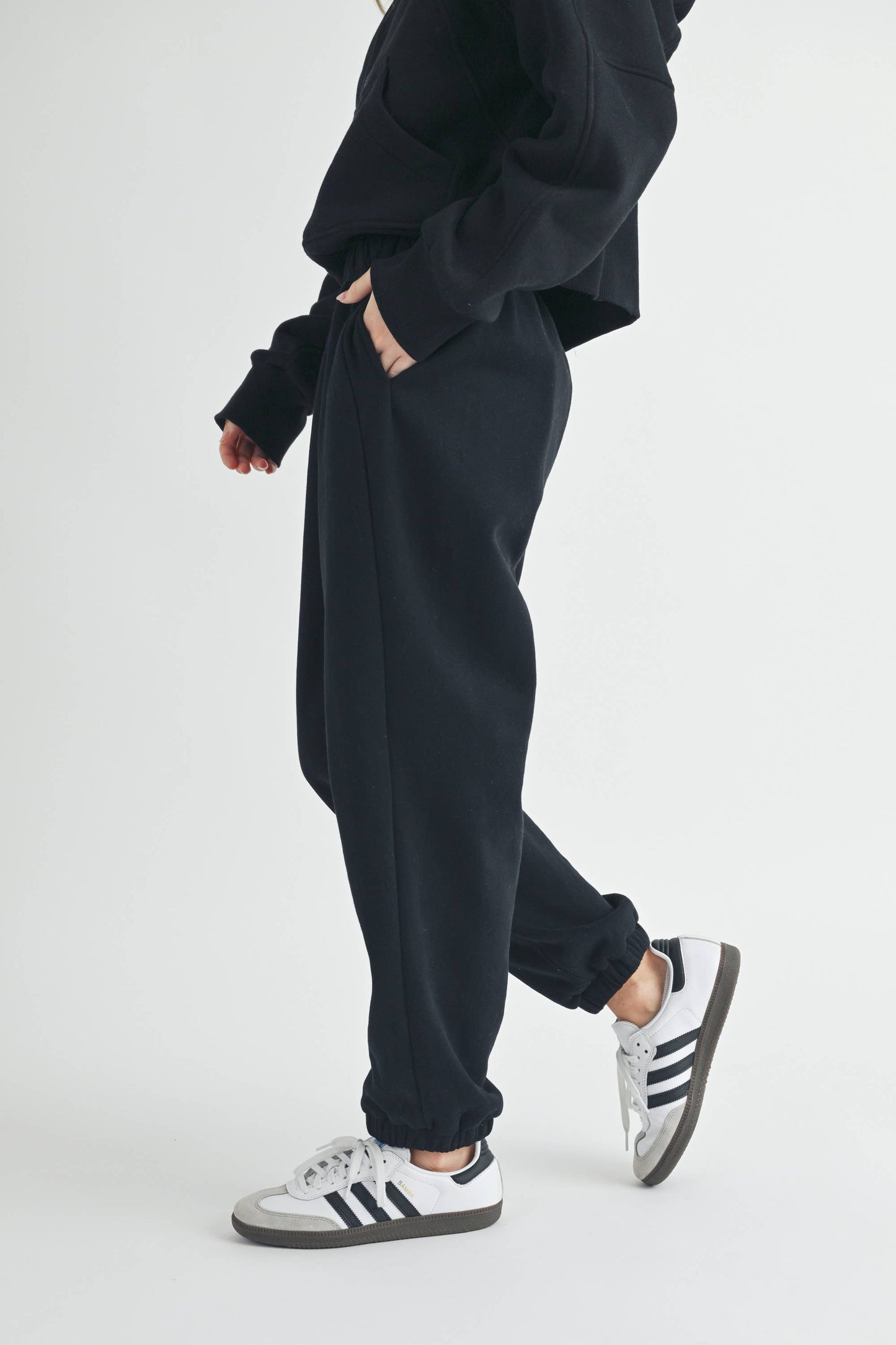 COURTNEY: Heather Grey Joggers