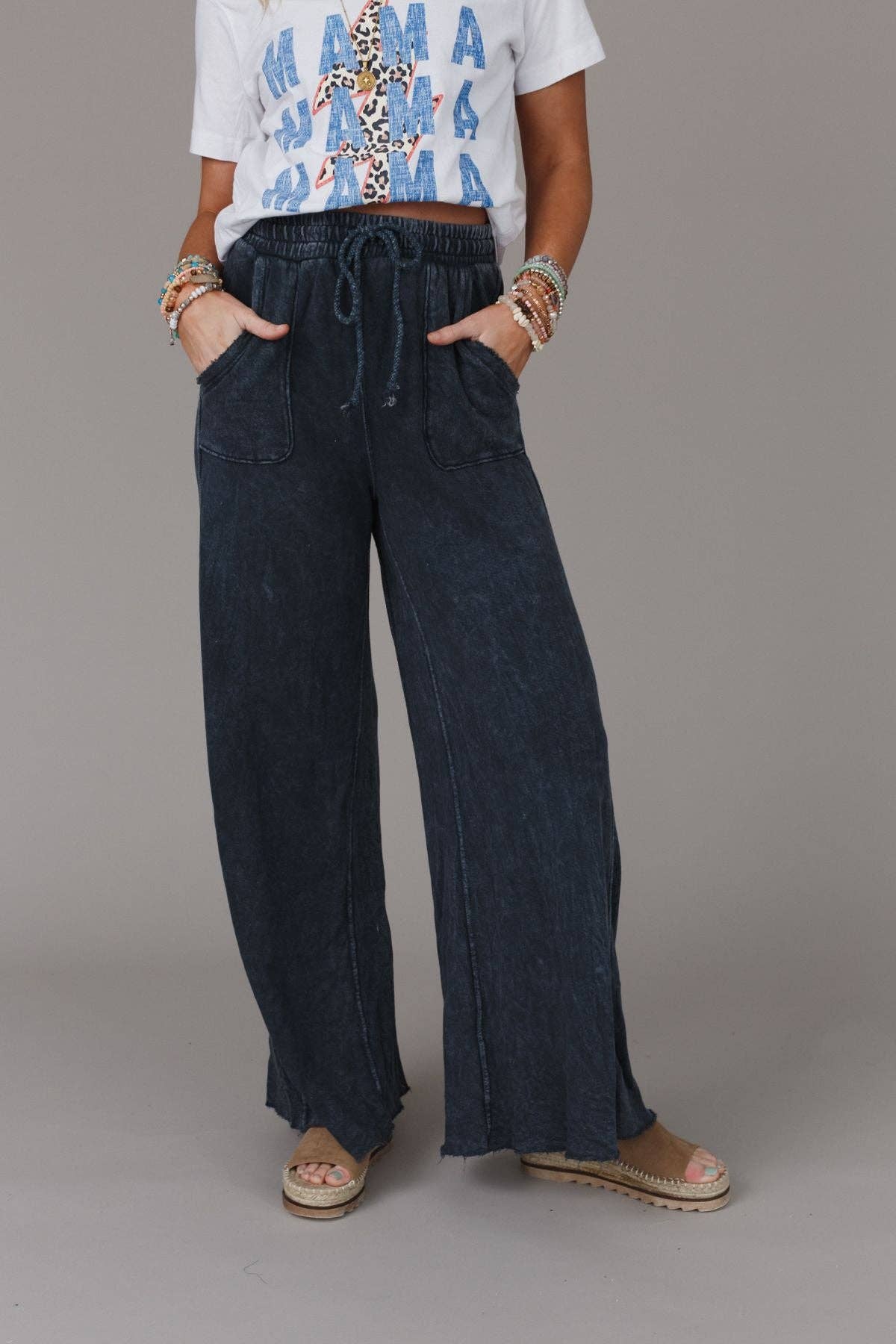 KIM: Wide Leg Pant