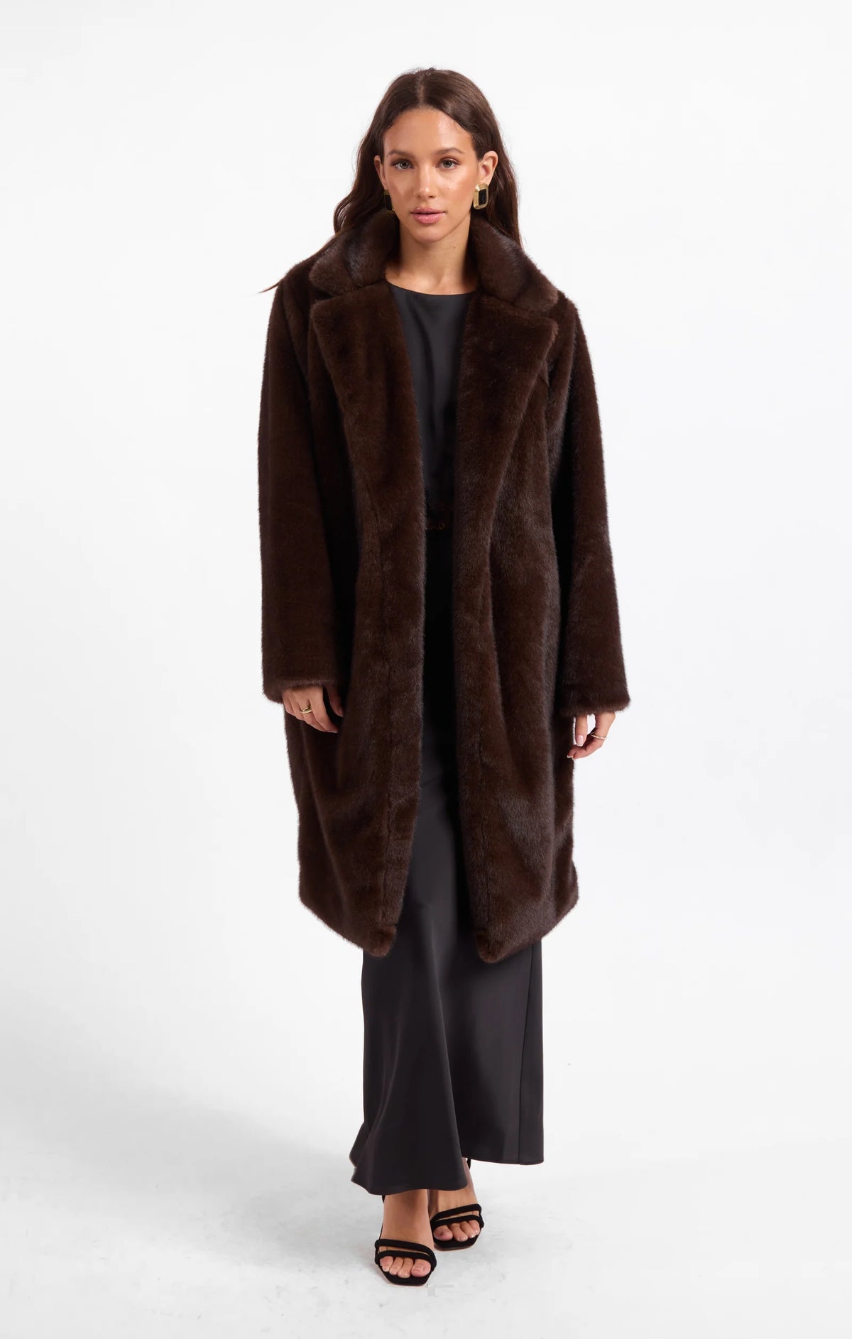 SHYLOH- Fur Coat
